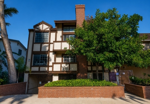 Los Angeles  Apartments
