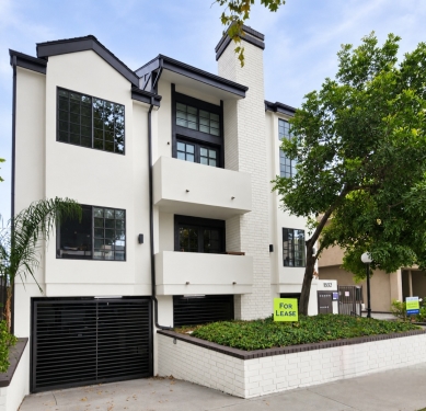 Los Angeles  Apartments