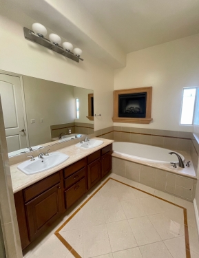 Apartment in Los Angeles