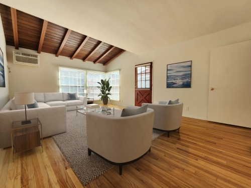 Apartment in Santa Monica