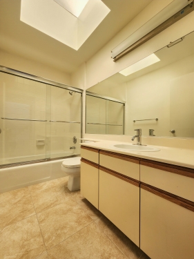 Apartment in Los Angeles