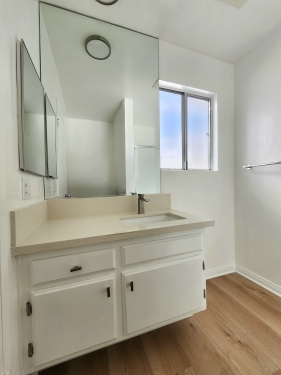 Apartment in Los Angeles