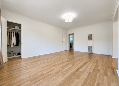 Apartment in Los Angeles