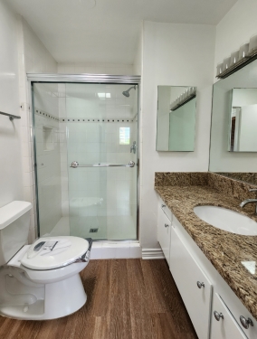 Apartment in Santa Monica