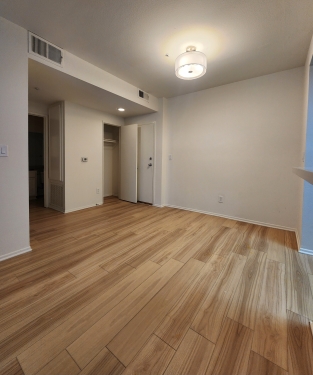 Apartment in Los Angeles