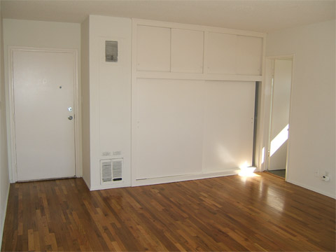 Single Apartment for Rent - 2307 Ocean Ave Santa Monica