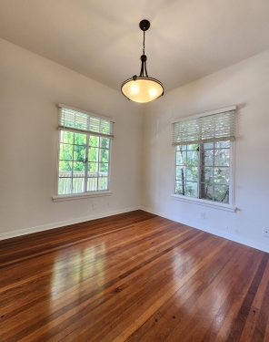 Apartment in Beverly Hills