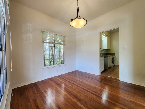 Apartment in Beverly Hills