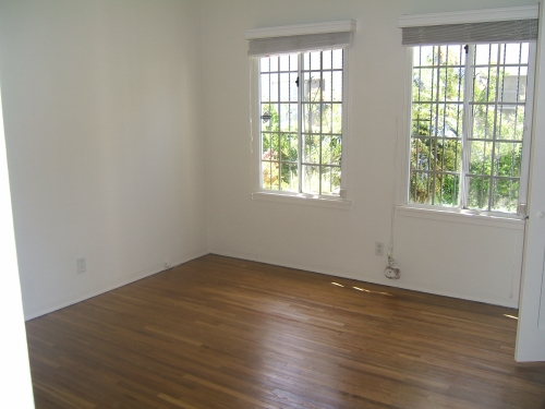 Apartment in Beverly Hills