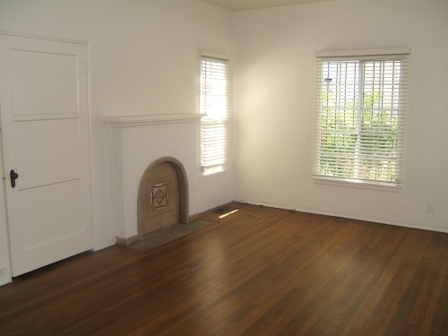 Apartment in Beverly Hills