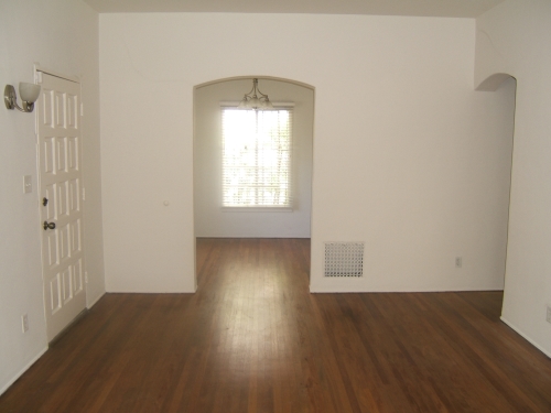 Apartment in Beverly Hills