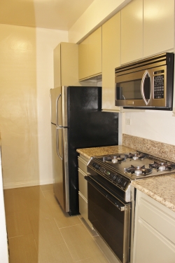 Apartment in Beverly Hills