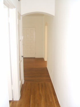 Apartment in Beverly Hills