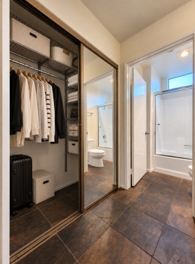 Apartment in Los Angeles
