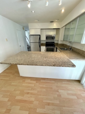 Apartment in Santa Monica