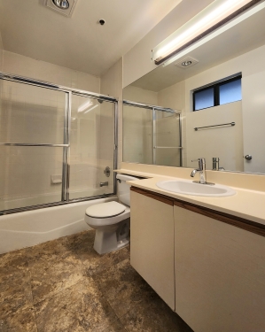 Apartment in Santa Monica