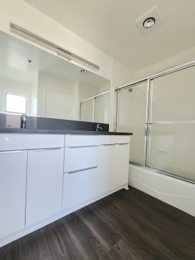 Apartment in Santa Monica