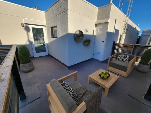 Apartment in Santa Monica