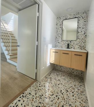 Apartment in Santa Monica