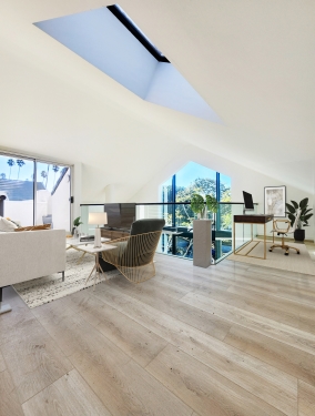 Apartment in Santa Monica