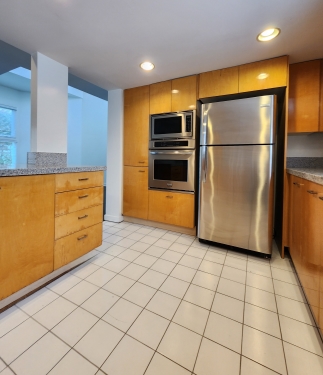 Apartment in Santa Monica
