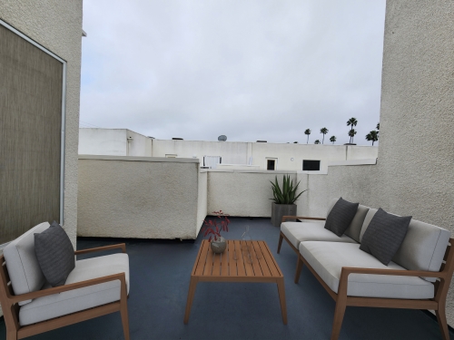 Apartment in Santa Monica