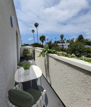 Apartment in Santa Monica