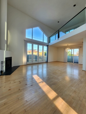 Apartment in Santa Monica