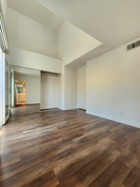 Apartment in Santa Monica