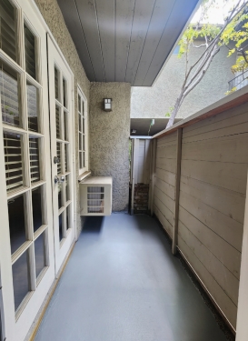 Apartment in Los Angeles
