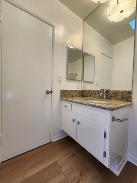 Apartment in Los Angeles